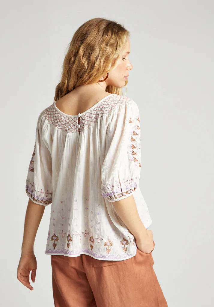 Alba Short Sleeve Embroidered Blouse In Cream