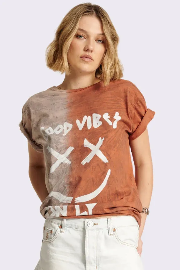 ONE TEASPOON Womens Good Vibes Only Hand Dyed Oversized Tee - Rust