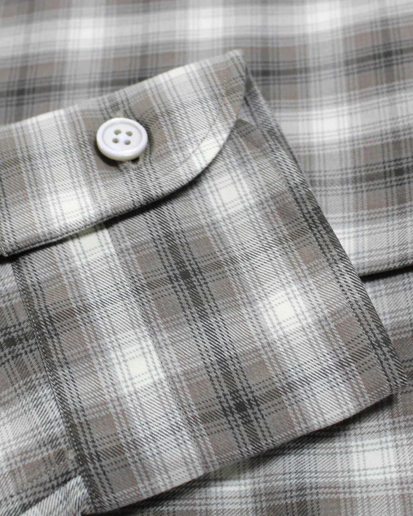 Tom Ford Button Down Sport Shirt Taupe Gray Plaid Check 39 - 15 1/2 REDUCED SALE