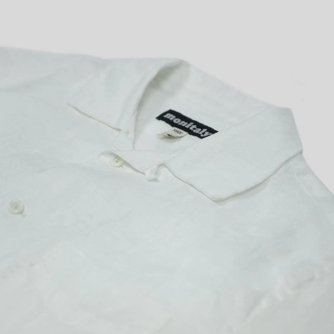 Vacation shirt in white linen